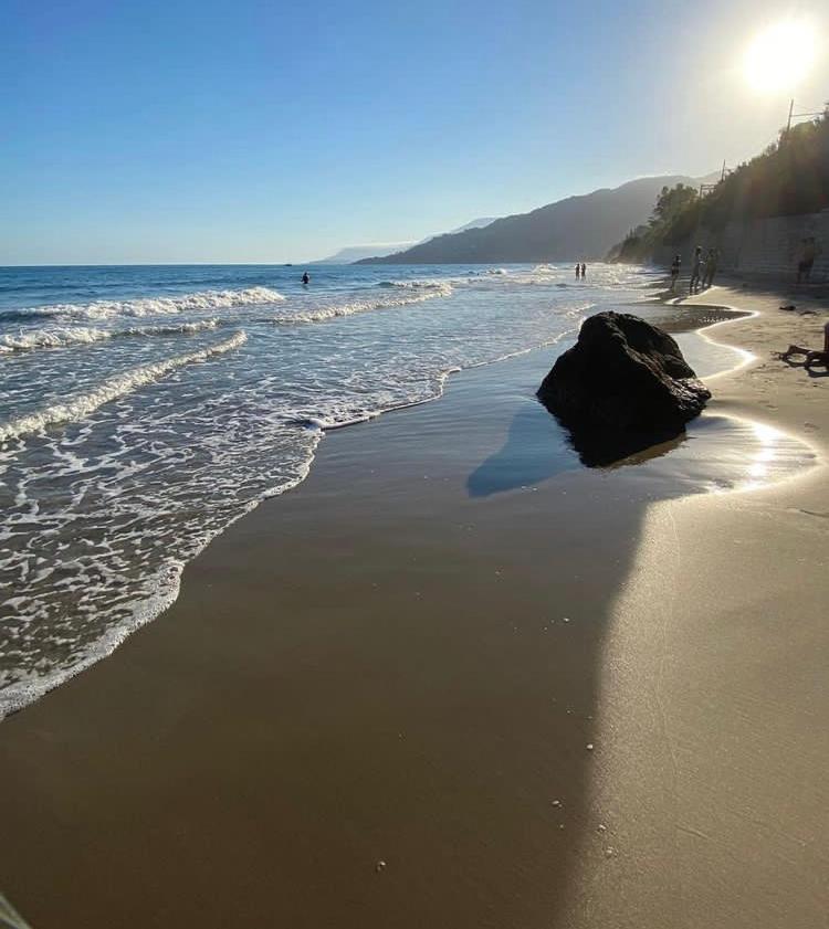 Sea And Monaco Charme View On The Beach Ventimiglia Dış mekan fotoğraf